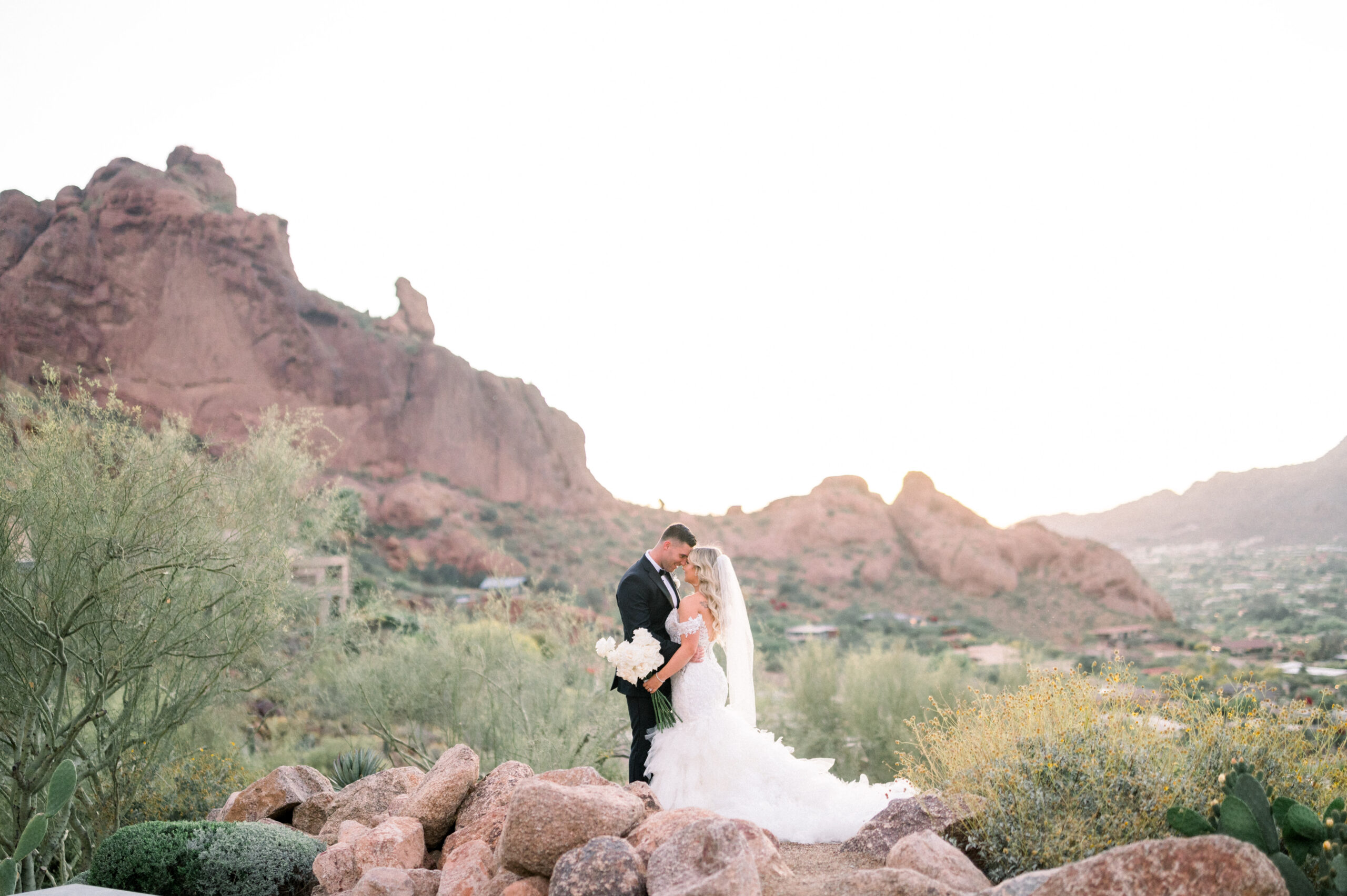 Sydney and Brandons Luxury Monochromatic Wedding at the beautiful Sanctuary at Camelback Mountain was one that dreams are made of!
